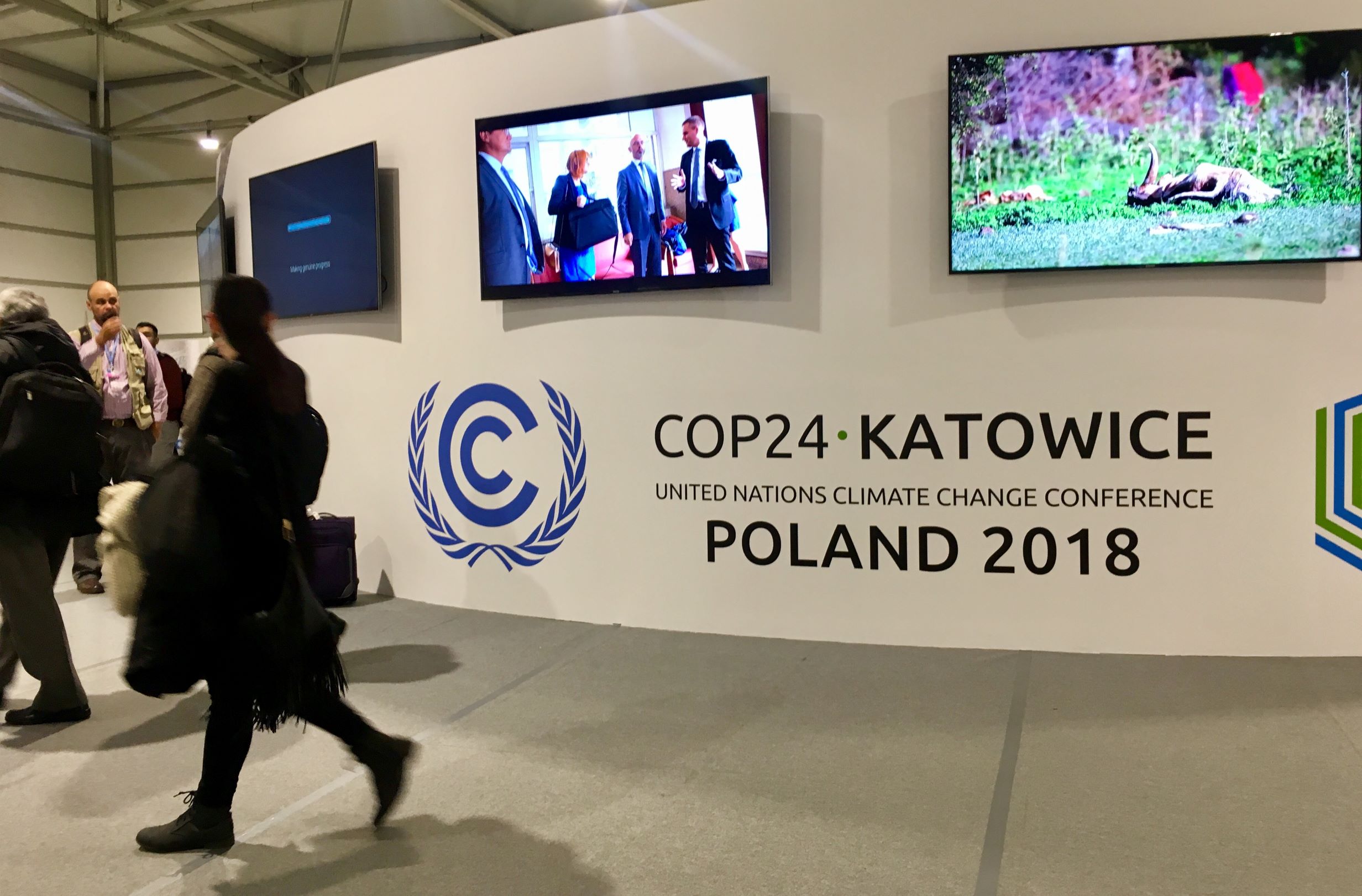 The last hours of COP24: Climate talks cut through key sticky points