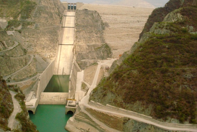 Water levels plummet in Indian reservoirs