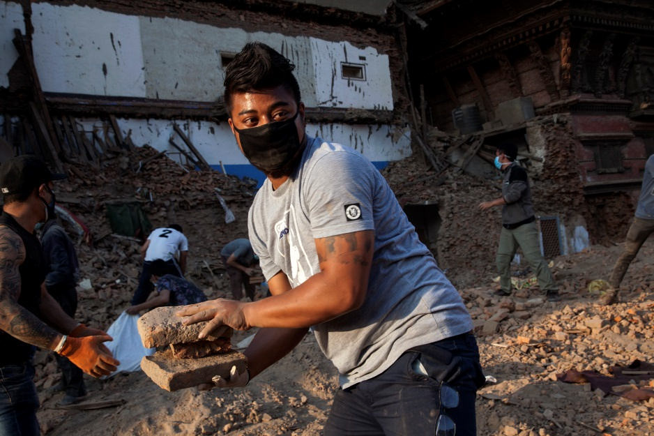 Nepal earthquake: boon for industry, disastrous for the environment
