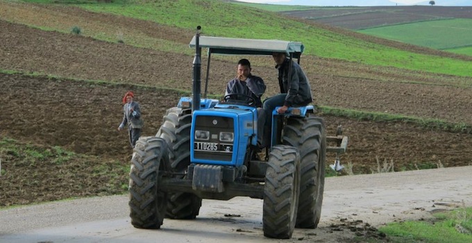 Agricultural Dialogue on the Outskirts of Tunisia’s National Dialogue