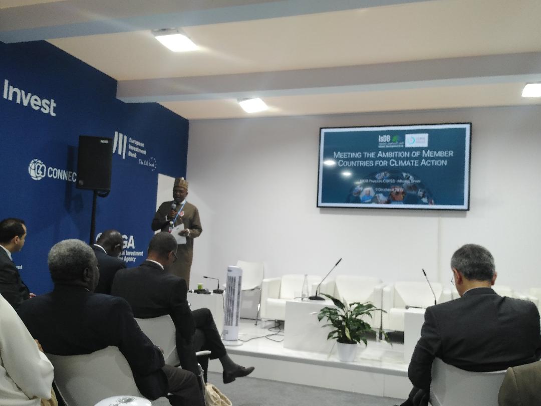 Nigeria's Minister of Environment speaking during his presentation on climate financing