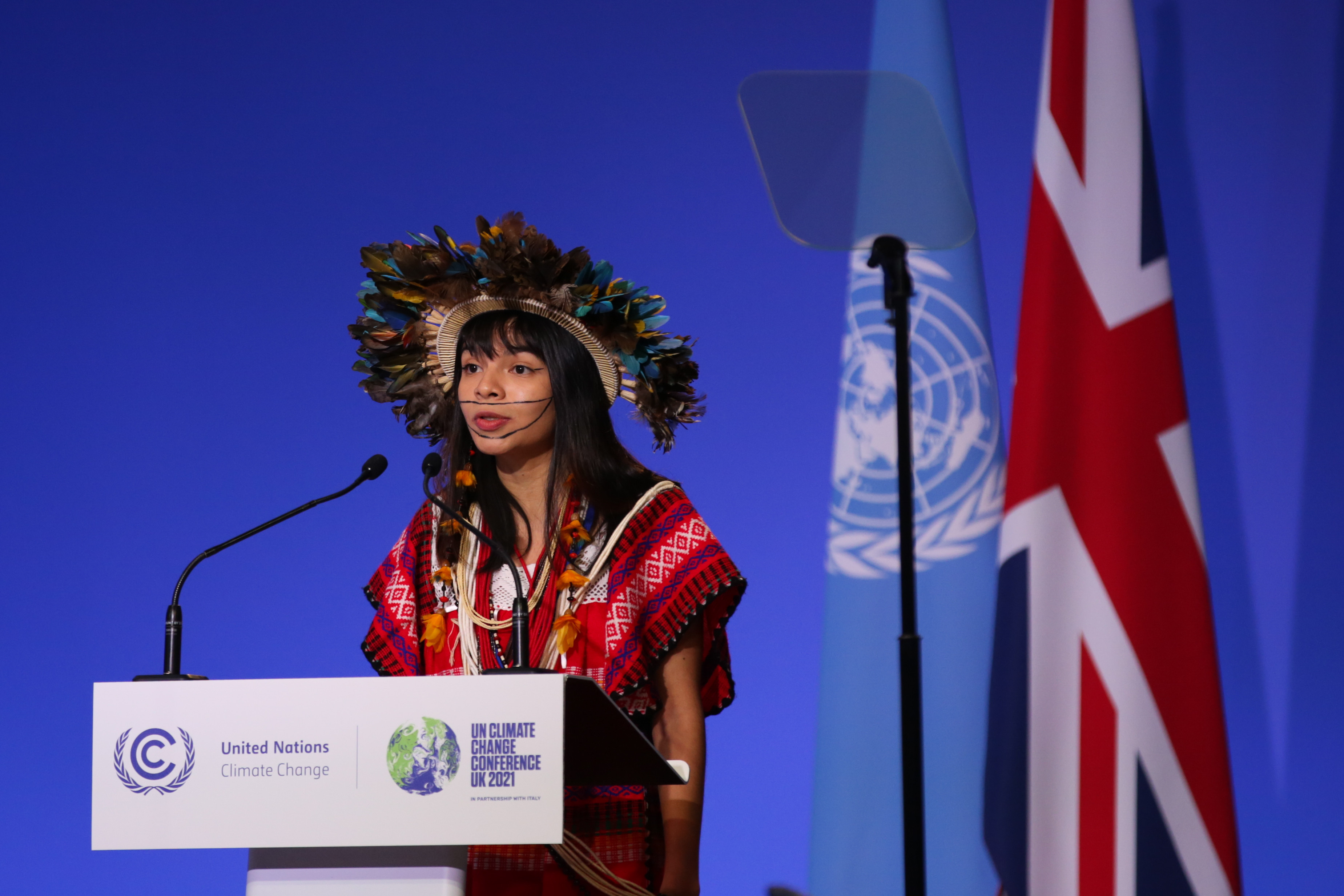 Indigenous leader Txai Suruí speaks at COP26 opening ceremony
