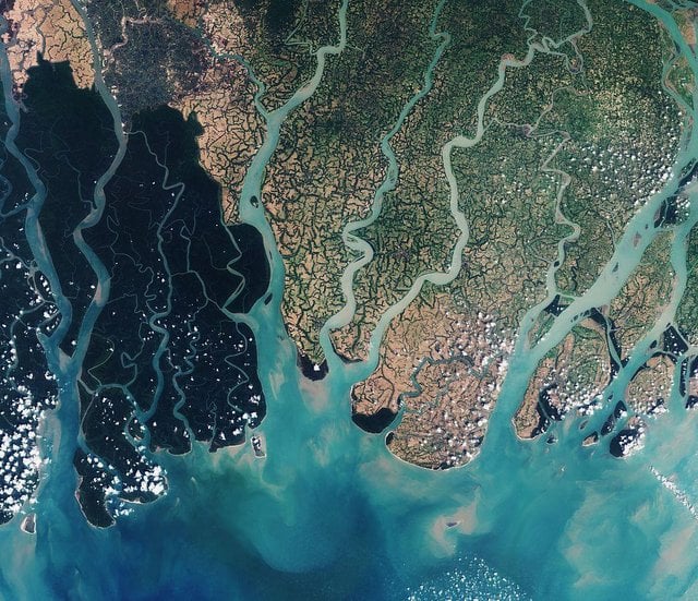 An aerial view of the Sundarbans, which incorporates some 10,000sqkm, consisting of mangrove and swamp forests.