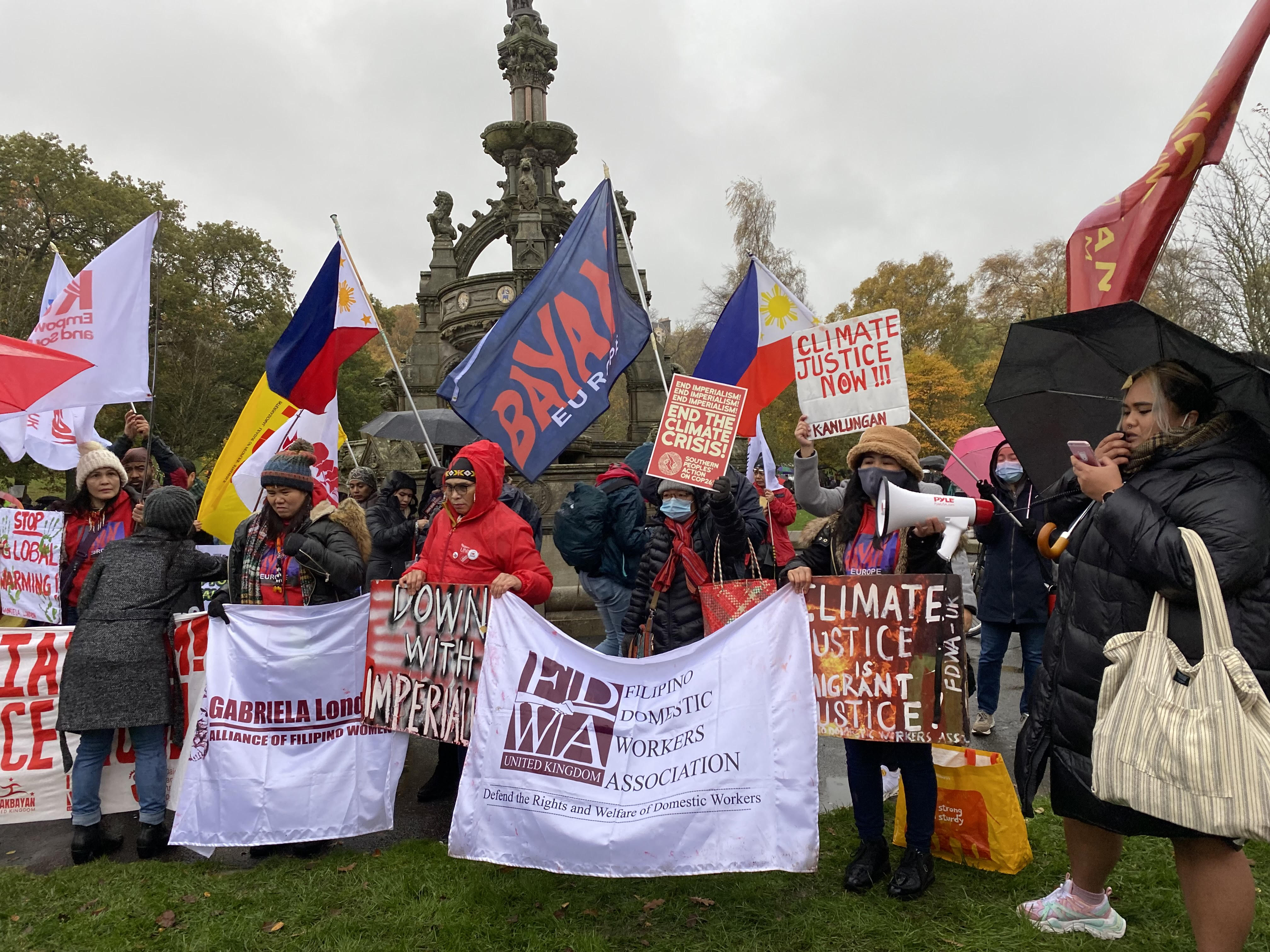 Activists from developing countries band together at a climate justice rally in Glasgow. Photo by Pia Ranada/Rappler