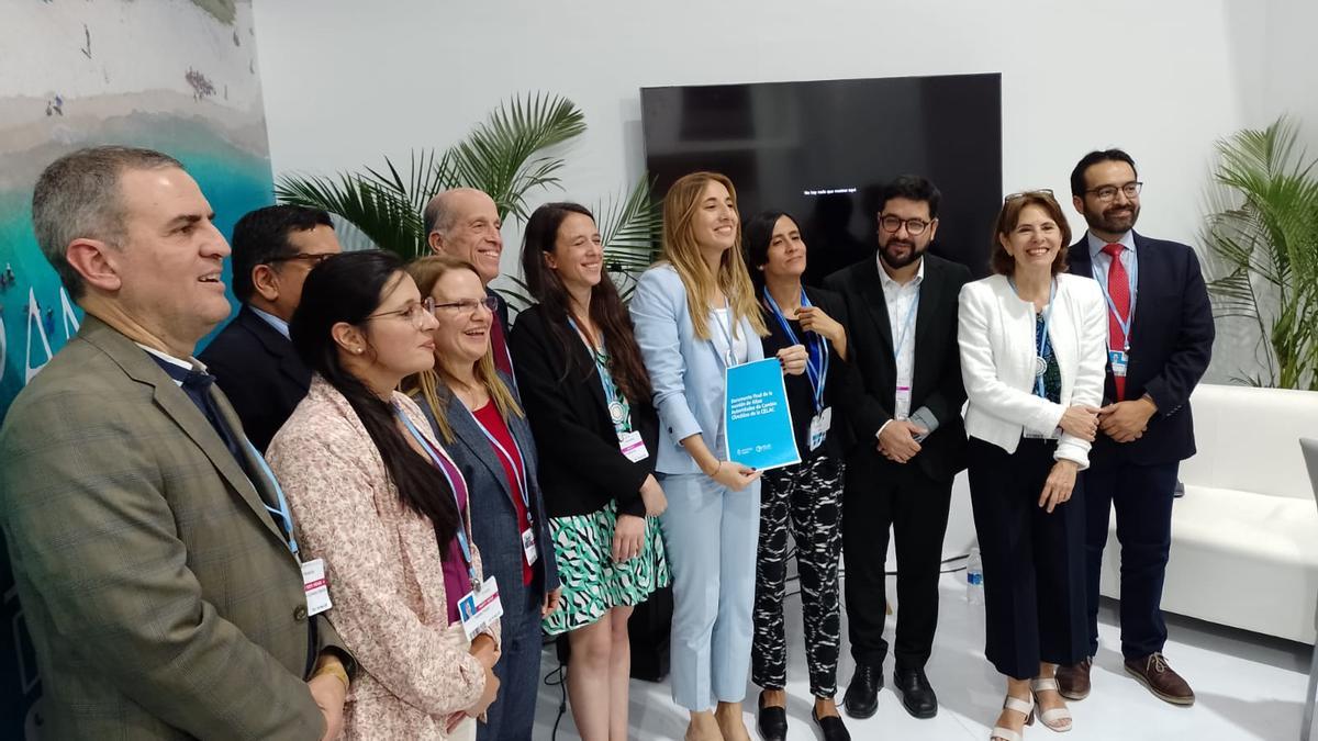 The Argentine delegation to COP27 in Egypt, headed by Nicolini and Lehmann