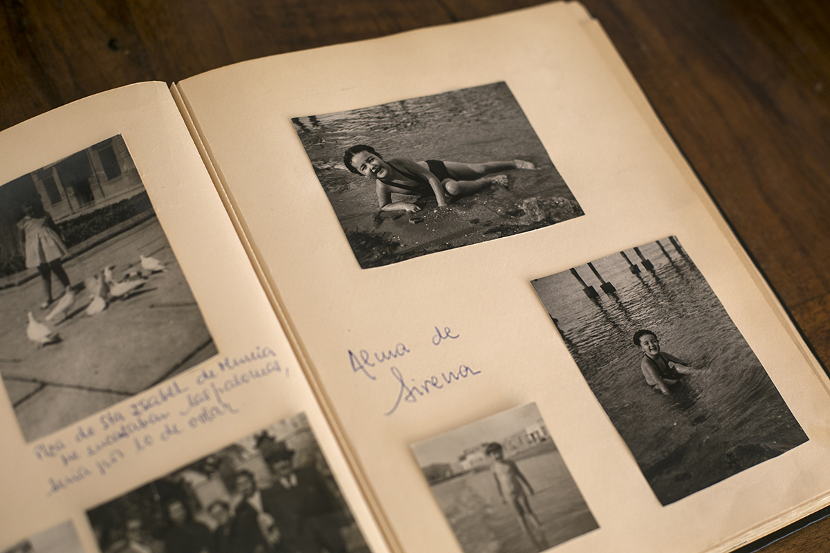 Detail of a family photo album with images in black and white