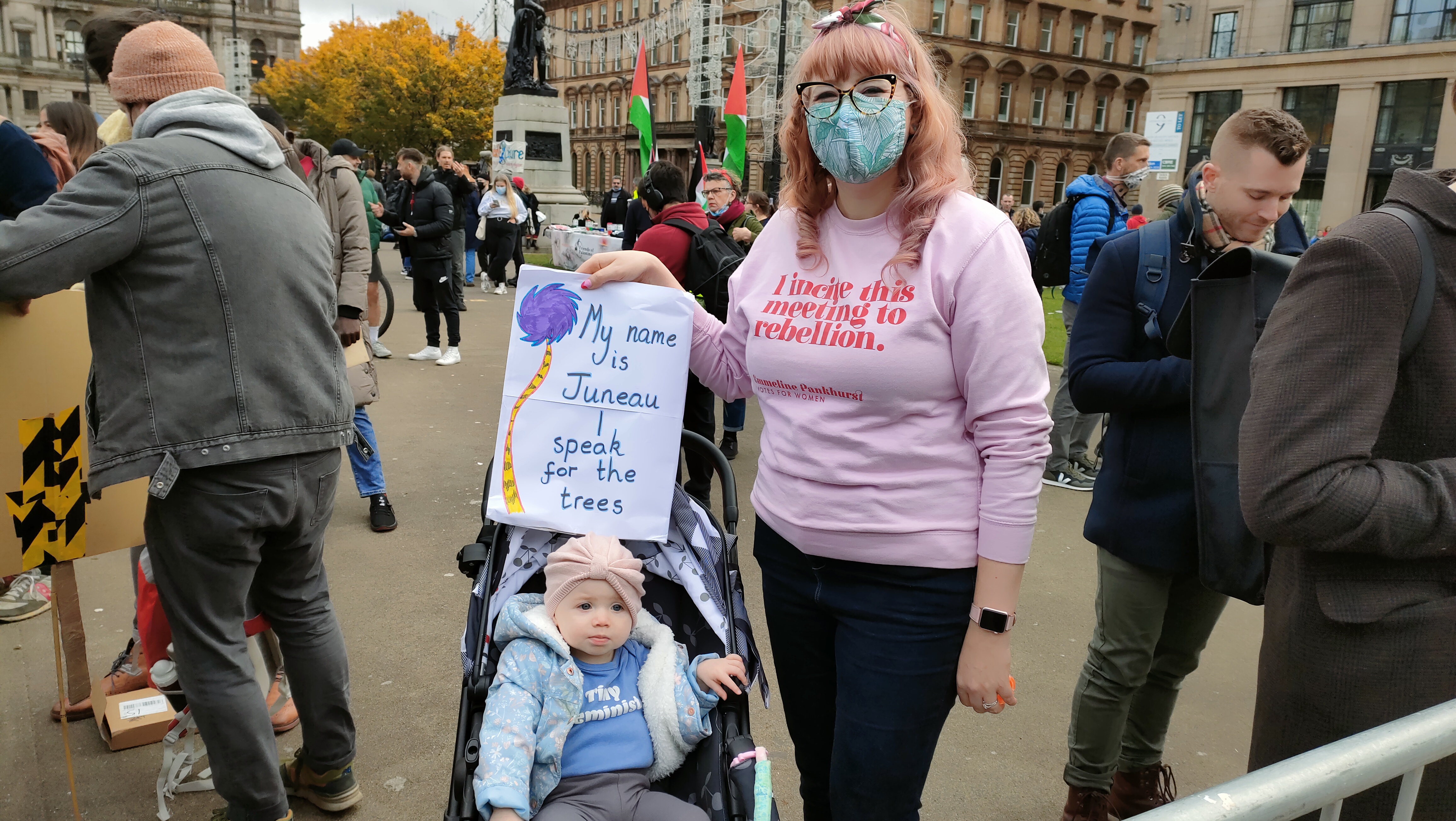 Climate activists, including hundreds of children, protest at George Square in Glasgow, demanding action on climate change from world leaders and politicians at COP26. Photo: Shamsuddin Illius 