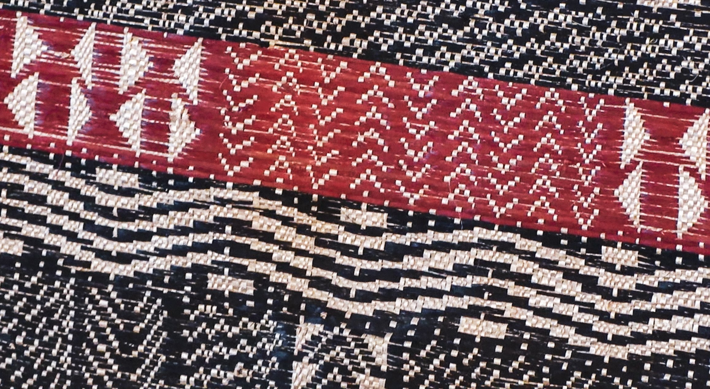 machiy woven pattern