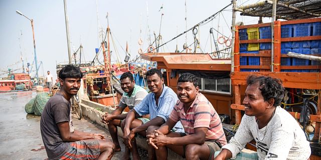 Fishermen in West Bengal port