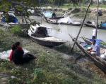 Media Workshop in Bangladesh Highlights Struggles Faced by Fishing Boat Communities
