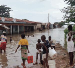 Floods in Nigeria's Benue state destroy hundreds of homes