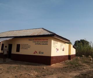 Hospital in a rural community in Niger State, Nigeria (c) Isaac Anyaogu